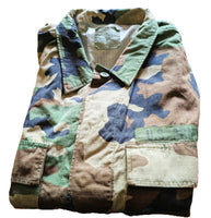 Vintage Army Camouflage Hot Weather Coat Large Short
