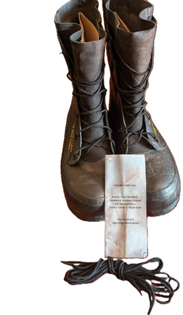 USGI Military Mickey Mouse Boots With Valve 7R