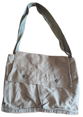 M18A1 Claymore Mine Carrying Bag M7 Bandoleer Vietnam Era